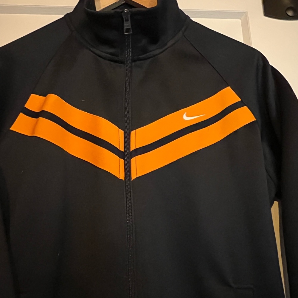 Zip up Nike Custom like new